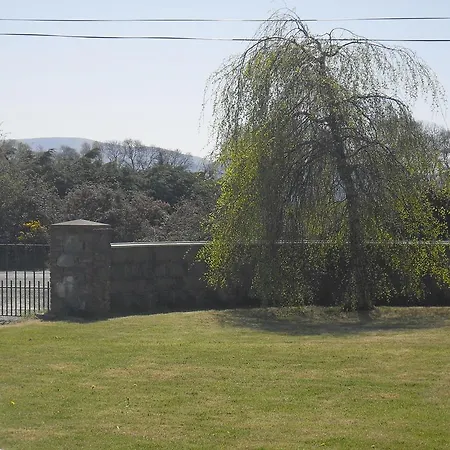 Acres Guesthouse- Only Lower Coolcorcoran