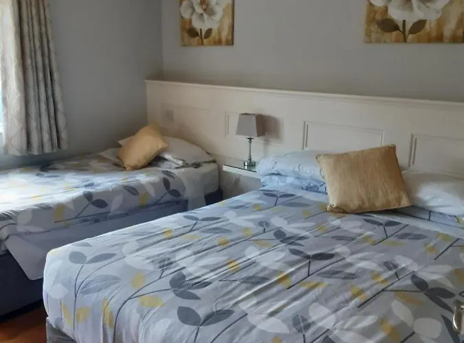 Acres Guesthouse- Only Pensjonat Lower Coolcorcoran