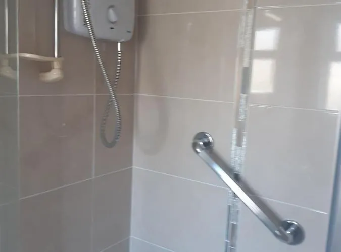 招待所 Acres Guesthouse- Only Lower Coolcorcoran